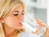 Какую воду разрешено пить при панкреатите?